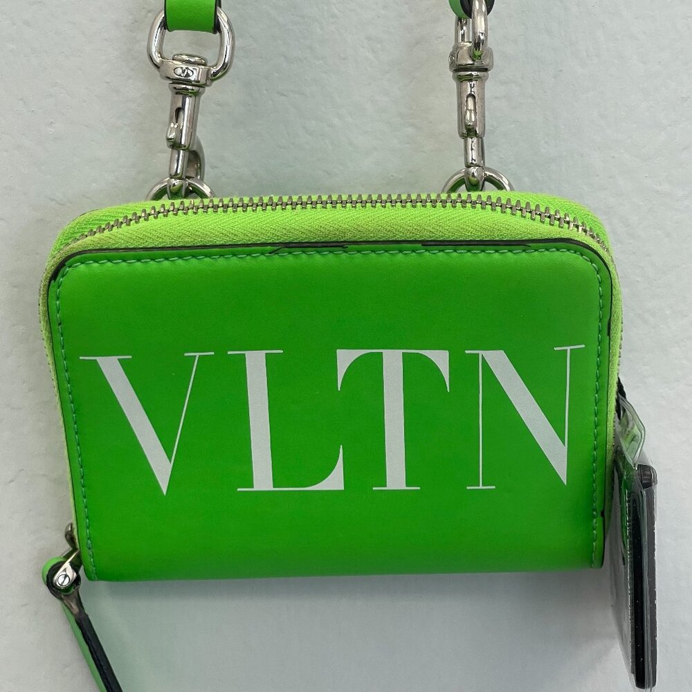 Valentino Garavani Logo Leather Wallet On Chain in Fluo Green - Preowned